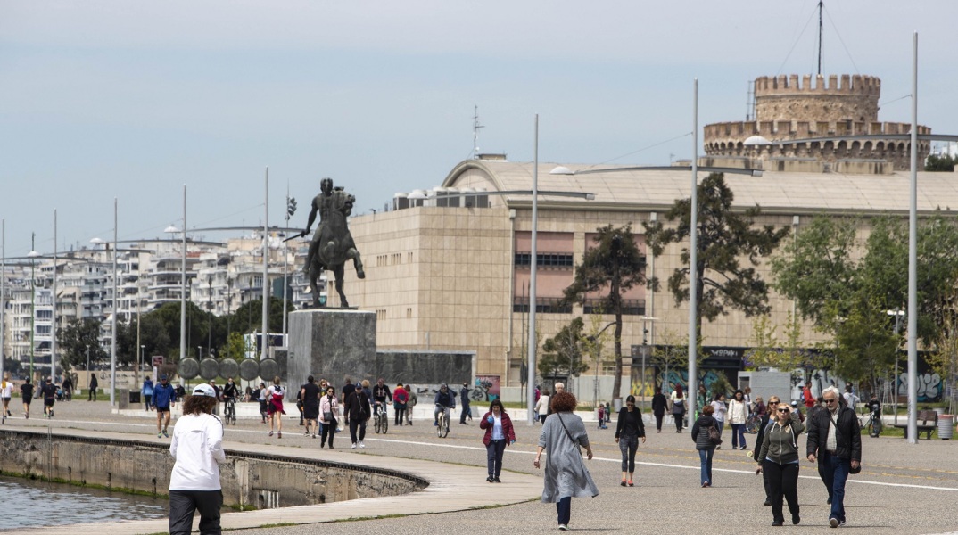 Κορωνοϊός - Θεσσαλονίκη: Επιστροφή σε υψηλούς ρυθμούς αύξησης του ιικού φορτίου στα λύματα. Τι δείχνουν οι τελευταίες μετρήσεις του ΑΠΘ. 