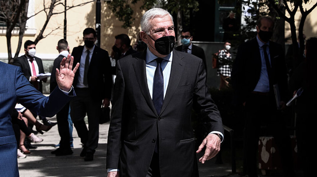 Γιάννος Παπαντωνίου