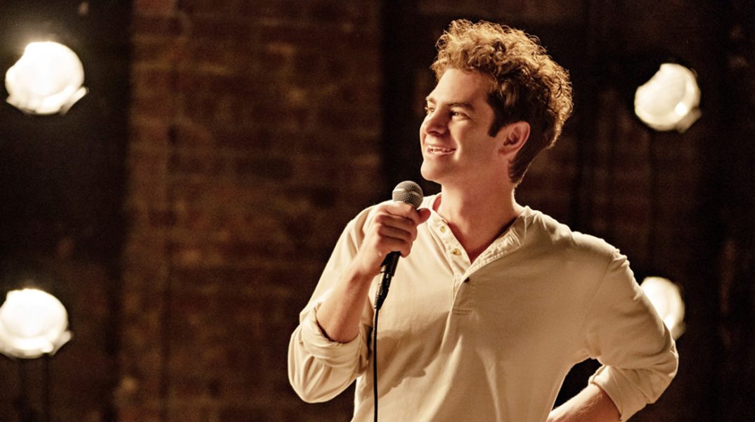 Ο Άντριου Γκάρφιλντ στην ταινία «Tick, Tick… Boom!» του Λιν Μανουέλ Μιράντα