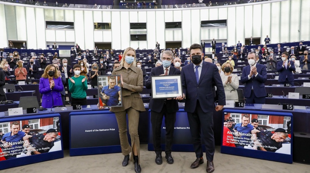 Το Ευρωπαϊκό Κοινοβούλιο τιμά τη μνήμη του Νταβίντ Σασόλι