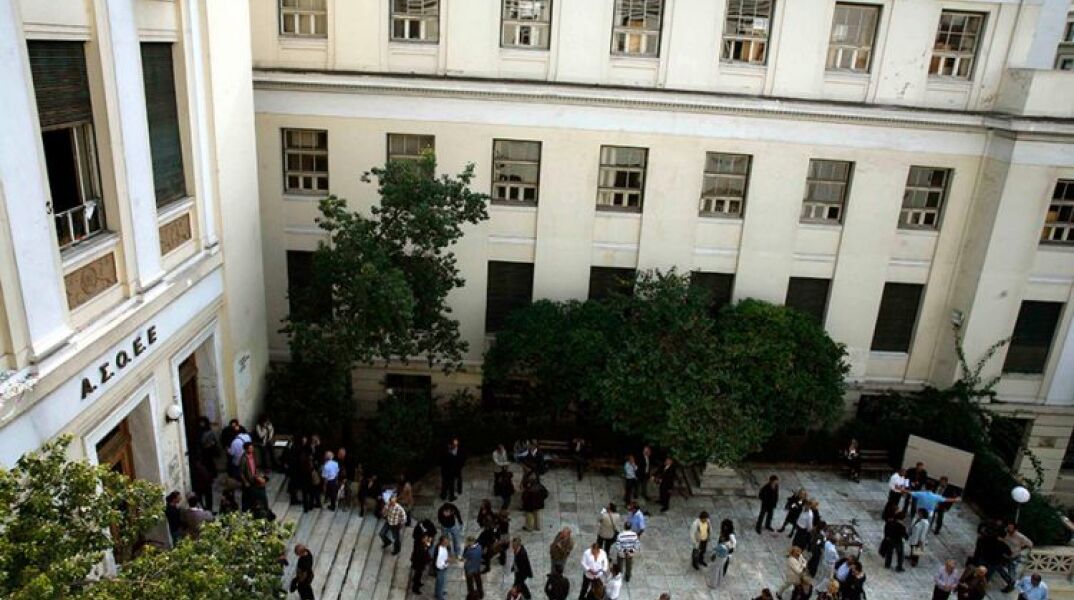 Γεραπετρίτης: Τη Δευτέρα ξεκινά η εκπαίδευση των πρώτων 400 πανεπιστημιακών αστυνομικών