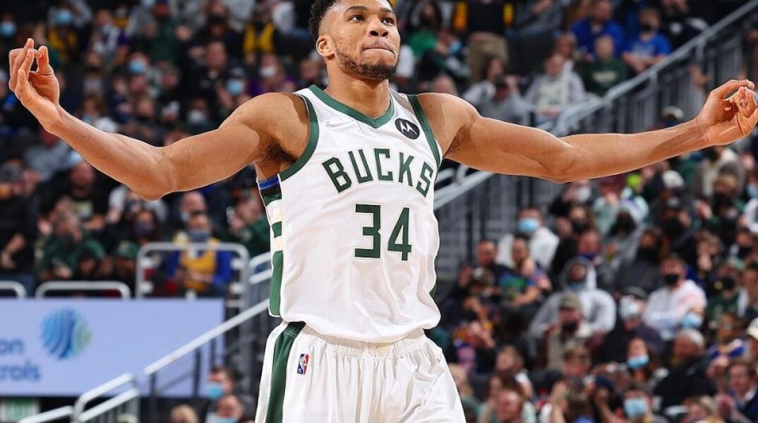 Ο Γιάννης Αντετοκούνμπο