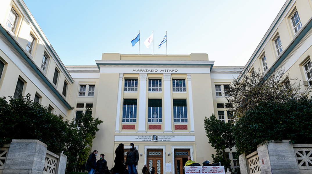 Υπό κατάληψη η ΑΣΟΕΕ