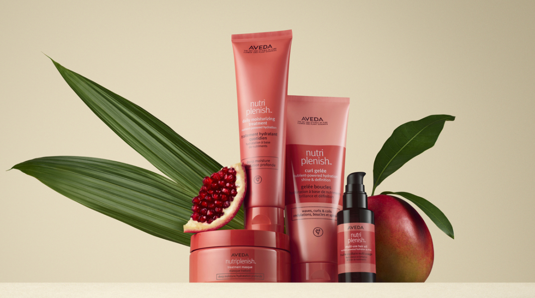 Η Aveda γιορτάζει την 1η επέτειο των 100% vegan συνθέσεων στα προϊόντα της