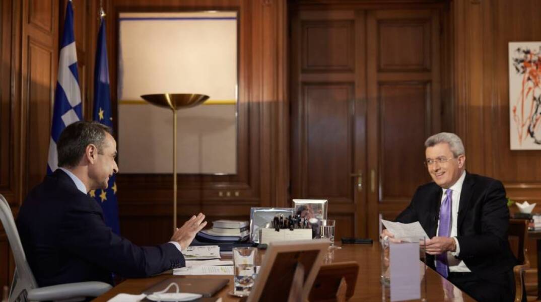 Συνέντευξη του πρωθυπουργού Κυριάκου Μητσοτάκη στον δημοσιογράφο Νίκο Χατζηνικολάου, στην εκπομπή "Ενώπιος Ενωπίω"