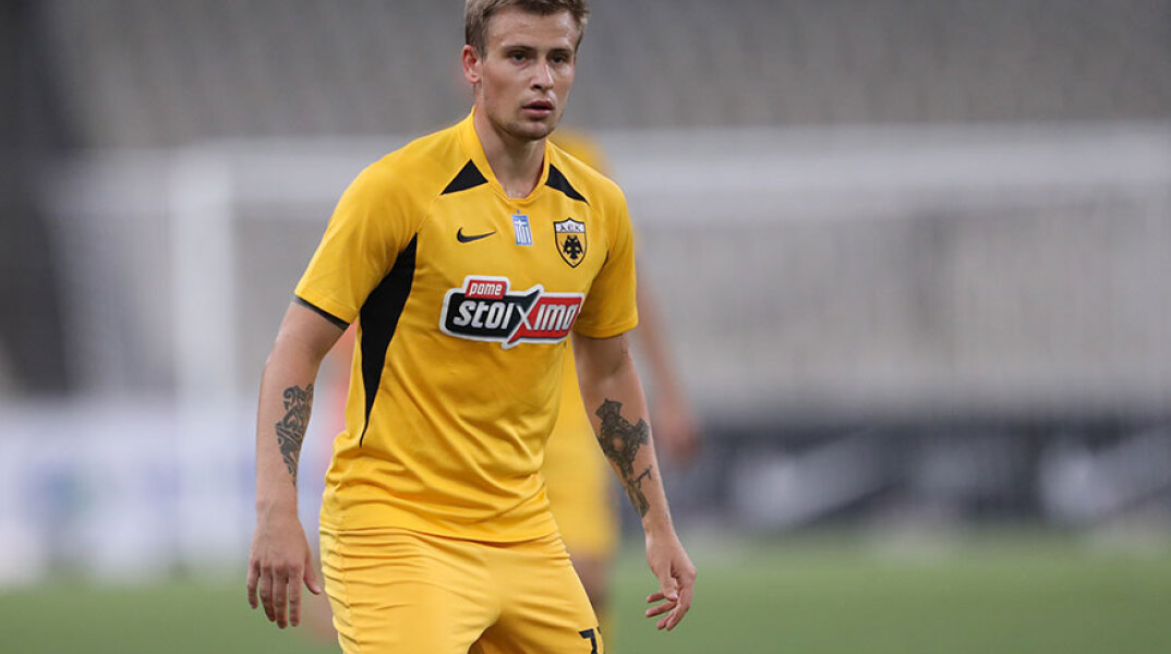 Όλεγκ Νταντσένκο, ποδοσφαιριστής ΑΕΚ