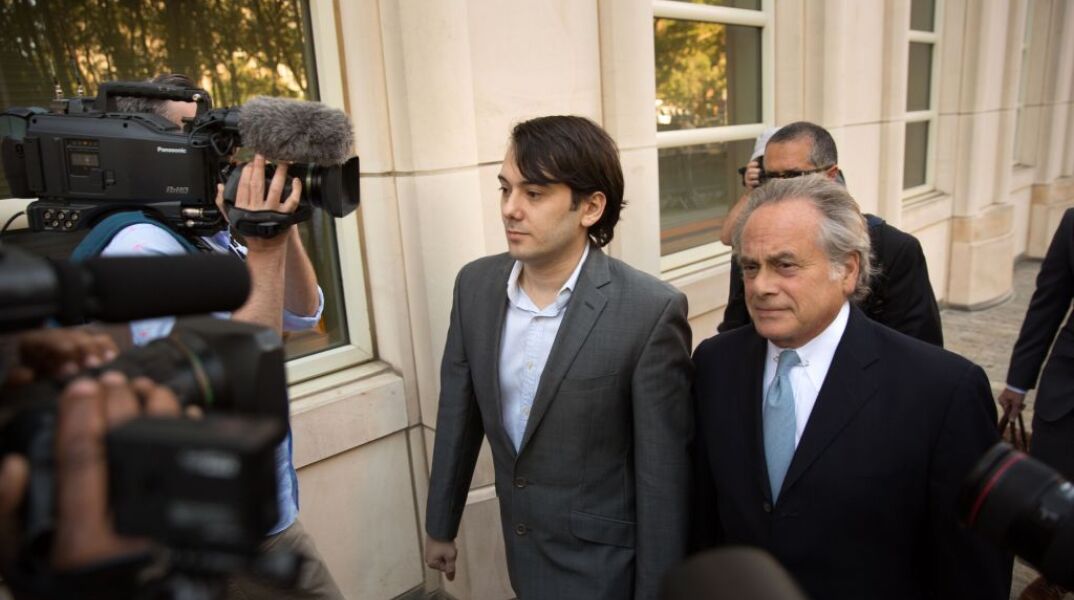 Ο "Pharma Bro" Martin Shkreli αποκλείστηκε δια βίου από τη φαρμακοβιομηχανία