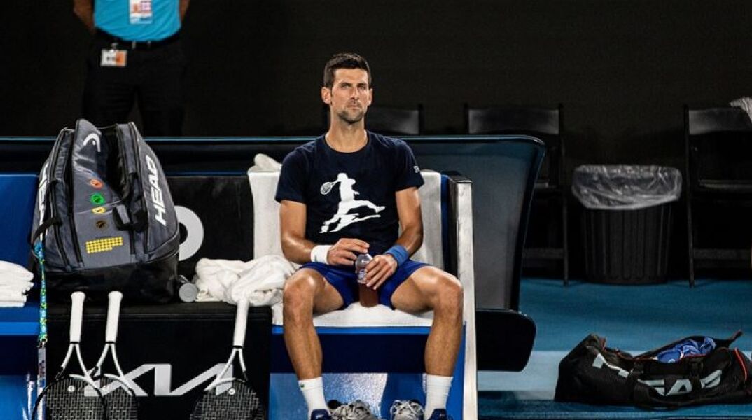 Ο Νόβακ Τζόκοβιτς © EPA/DAVE HUNT   