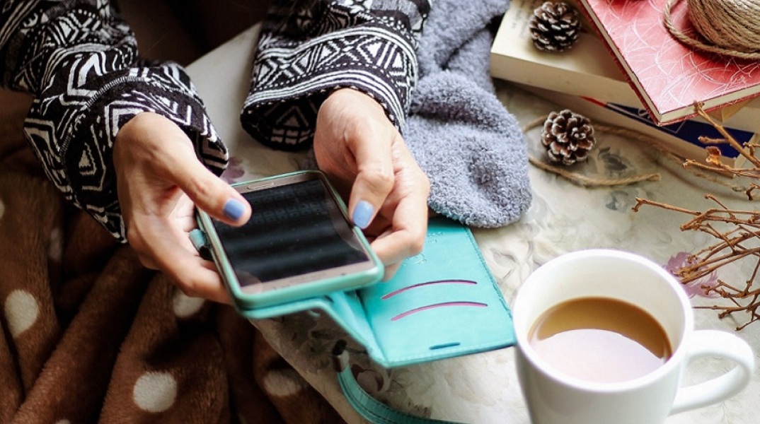 Γιατί άνδρες στέλνουν τα γεννητικά τους όργανα σε γυναίκες;