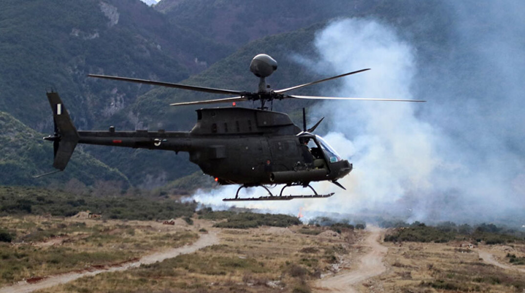 Στρατιωτικό ελικόπτερο