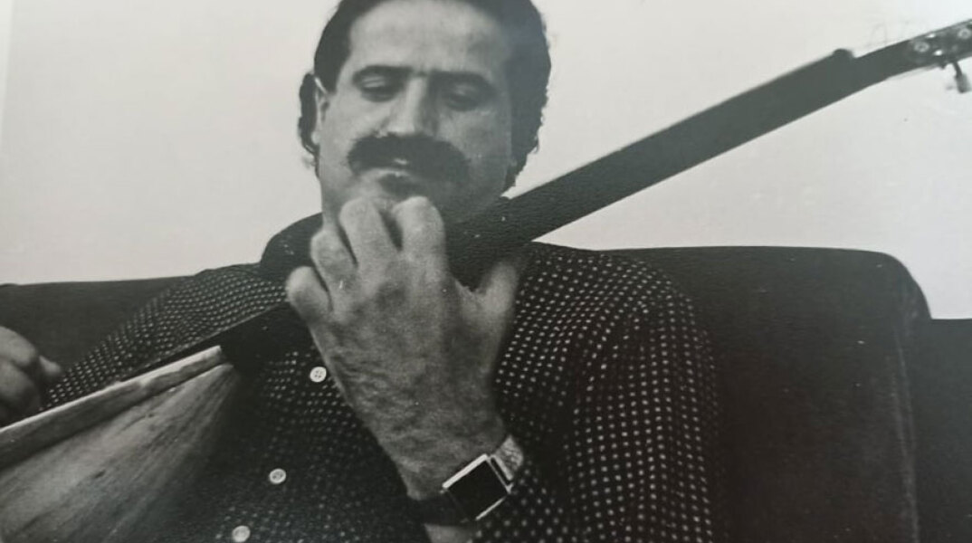 Μπάμπης Γκολές