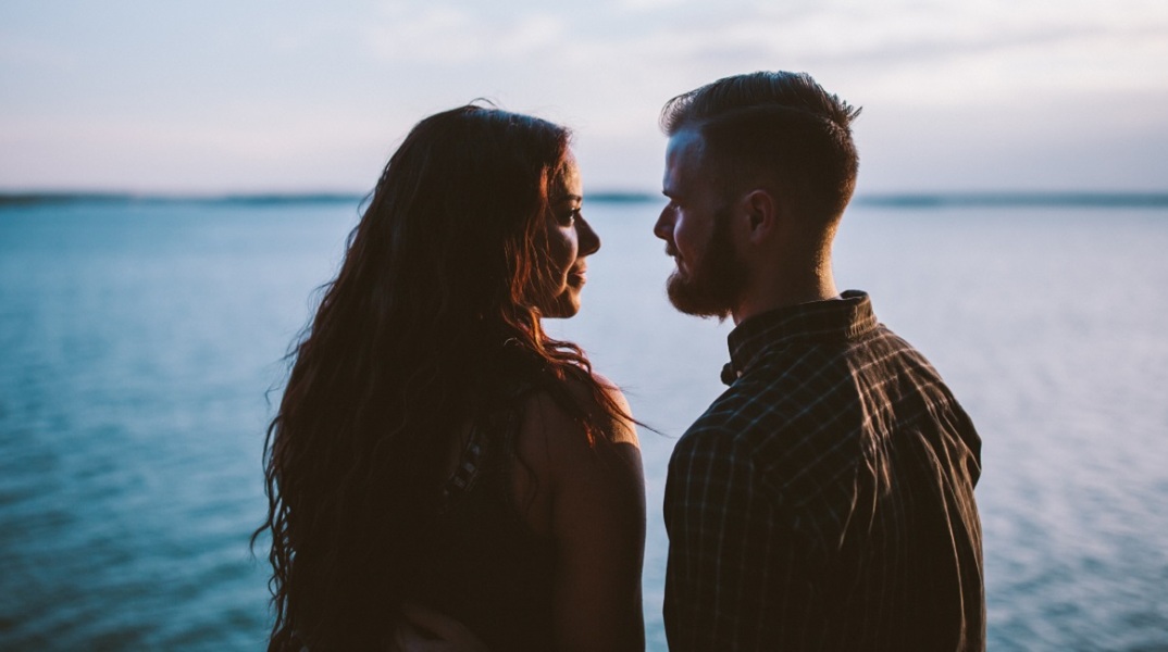 Ένα ζευγάρι. 