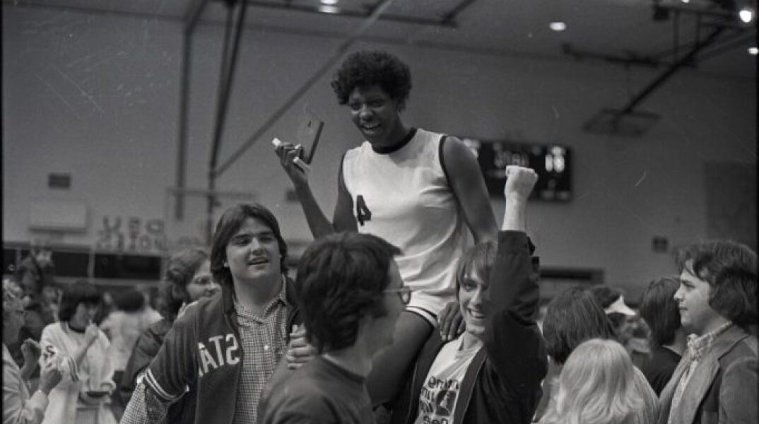 Lusia Harris, the only woman ever officially drafted by an NBA team, has died