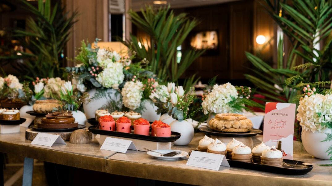 Κυριακάτικο brunch στο Athenee με επικά γλυκά του Madame Fraise