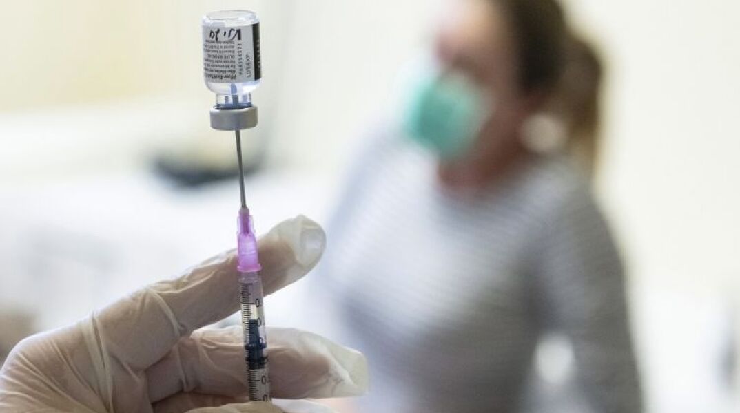 Εμβολιασμός κατά του κορωνοϊού