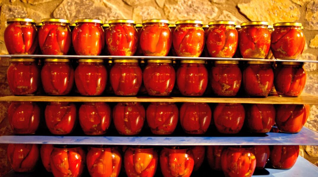 Πιπεριές Φλωρίνης σε βαζάκια