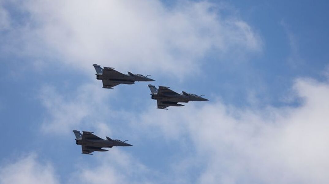 Ρωτήσαμε τον Κωνσταντίνο Φίλη αν χρειαζόμασταν τα Rafale 