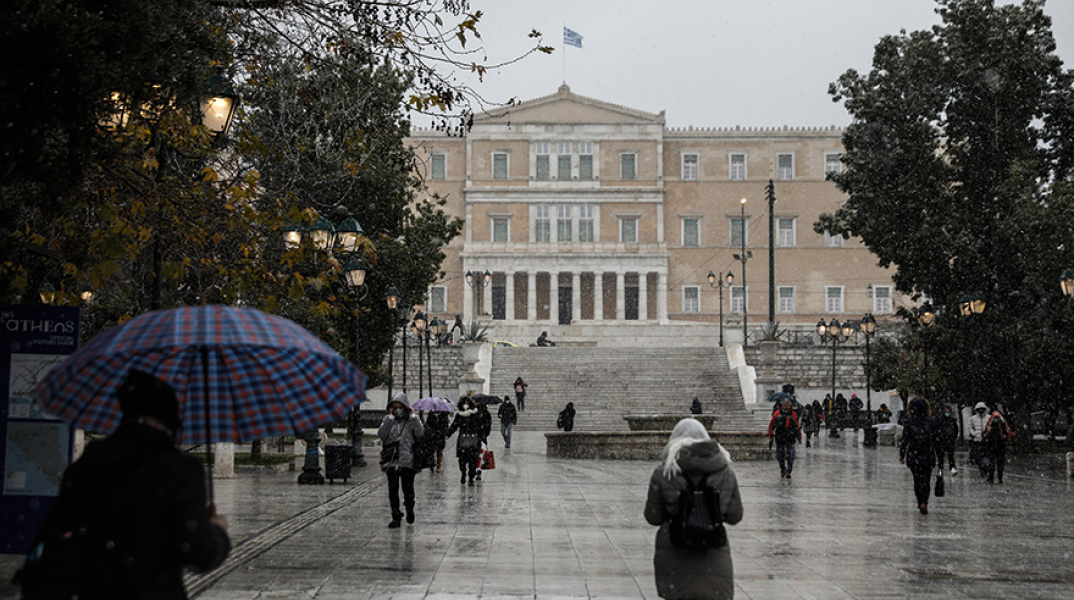 Τα κρούσματα κορωνοϊού σήμερα Δευτέρα (24/1) ανακοίνωσε ο ΕΟΔΥ