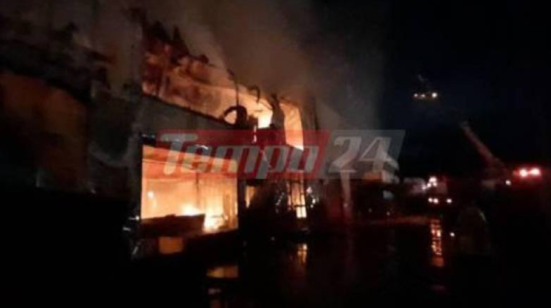 Φωτιά σε εργοστάσιο στην Πάτρα