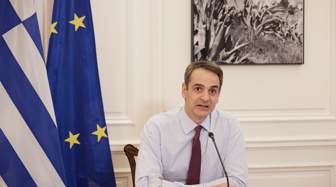 ΣΥΜΜΕΤΟΧΗ ΤΟΥ ΠΡΩΘΥΠΟΥΡΓΟΥ ΚΥΡΙΑΚΟΥ ΜΗΤΣΟΤΑΚΗ ΣΕ ΔΙΑΔΙΚΤΥΑΚΗ ΣΥΖΗΤΗΣΗ ΠΟΥ ΟΡΓΑΝΩΝΕΙ ΤΟ AFRICA-EUROPE FOUNDATION ΜΕ ΘΕΜΑ "ΜΕΤΑΝΑΣΤΕΥΣΗ ΚΑΙ ΚΙΝΗΤΙΚΟΤΗΤΑ" (ΔΗΜΗΤΡΗΣ ΠΑΠΑΜΗΤΣΟΣ/ΓΡΑΦΕΙΟ ΤΥΠΟΥ ΠΡΩΘΥΠΟΥΡΓΟΥ/EUROKINISSI)