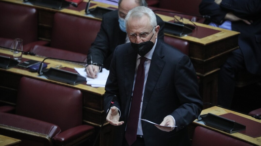 Ο κοινοβουλευτικός εκπρόσωπος του ΣΥΡΙΖΑ Γιάννης Ραγκούσης