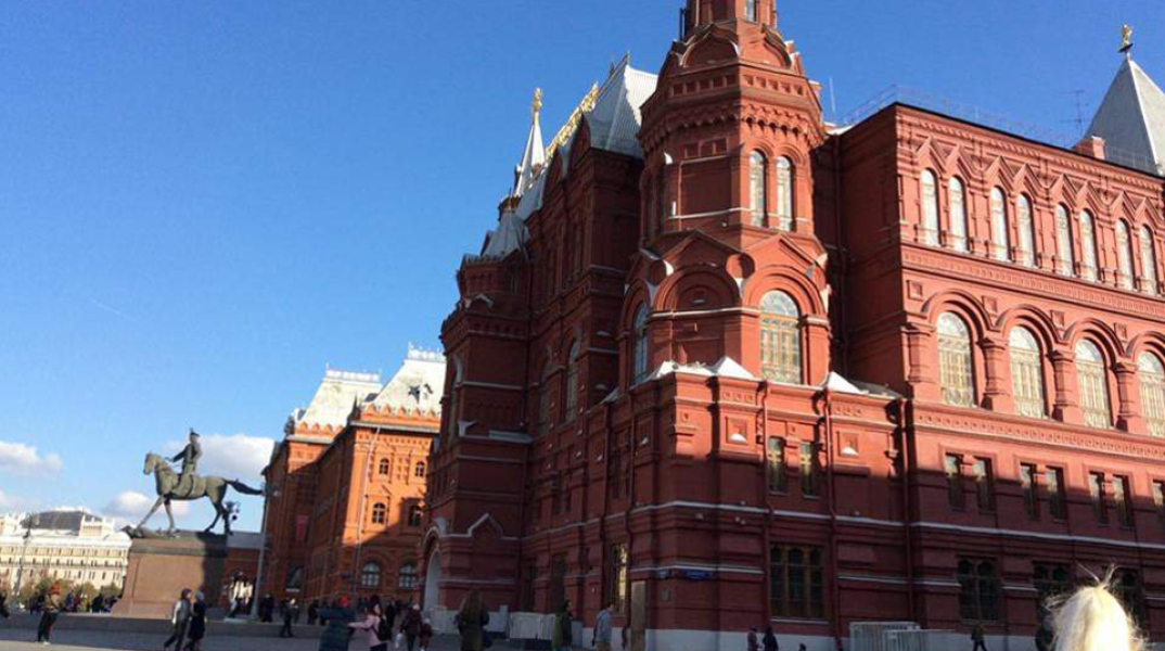 Ρωσία – ΗΠΑ: «Καταστροφικό βήμα» χαρακτηρίζει η Μόσχα την απόφαση των ΗΠΑ να στείλουν στρατεύματα στην Ευρώπη	