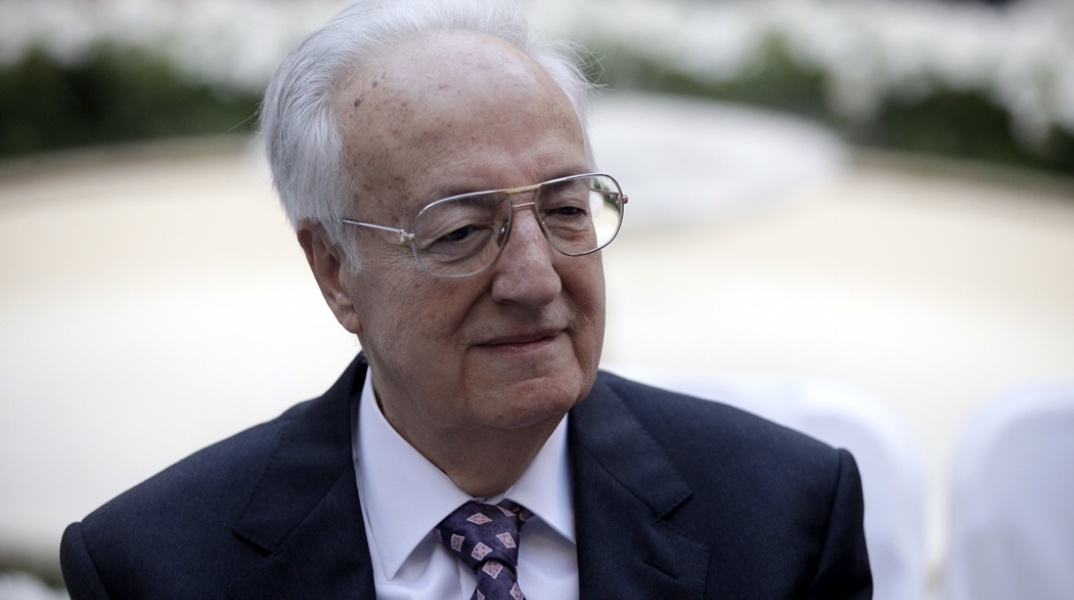Χρήστος Σαρτζετάκης: Πέθανε ο πρώην Πρόεδρος της Δημοκρατίας σε ηλικία 92 ετών 