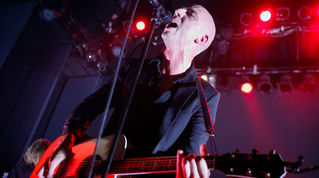 Στιγμιότυπο από τη συναυλία των Madrugada στην Αθήνα το 2008