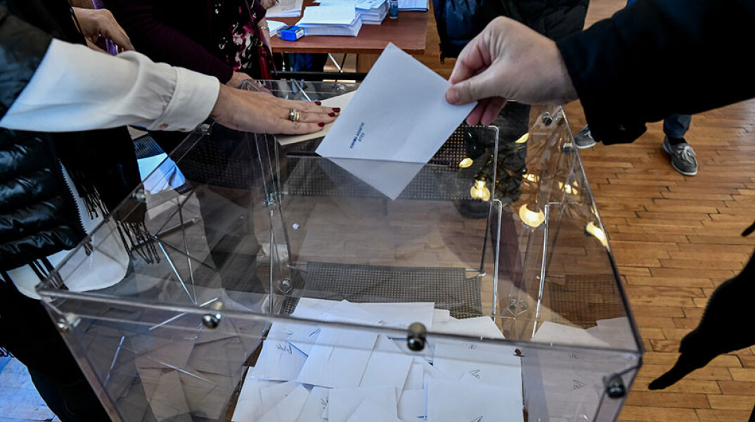 Εκλογές, κάλπη