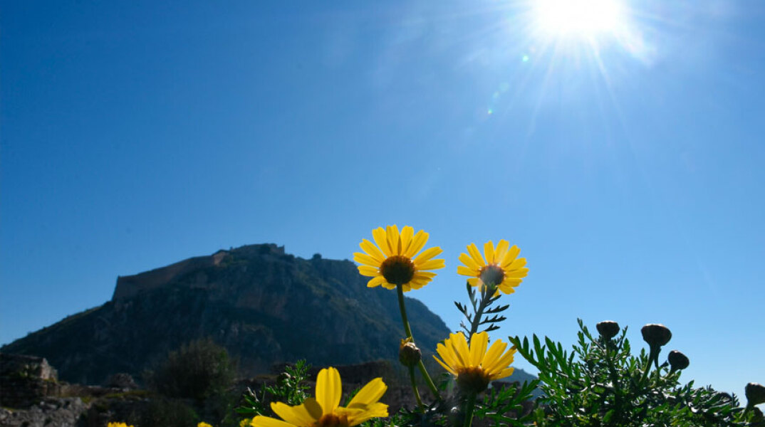 Ηλιοφάνεια με τη θερμοκρασία σε άνοδο σήμερα Παρασκευή (11.02)
