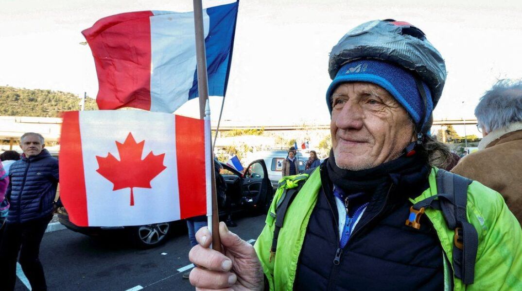 Γαλλία: Τα "Κονβόι της Ελευθερίας" κατευθύνονται προς το Παρίσι - και τα σημεία ελέγχου της αστυνομίας	