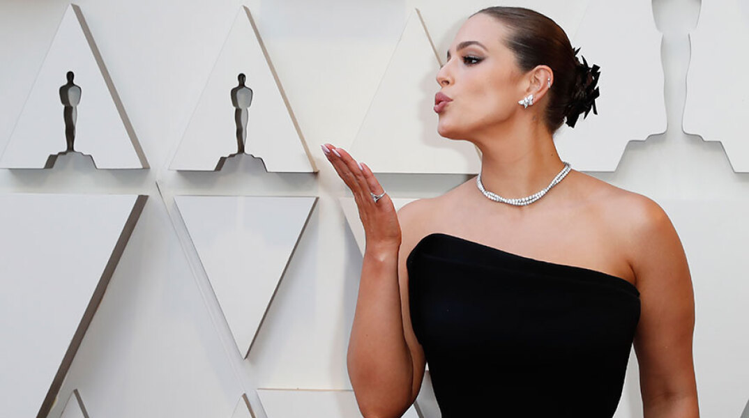 Η Ashley Graham είναι μητέρα τριών παιδιών