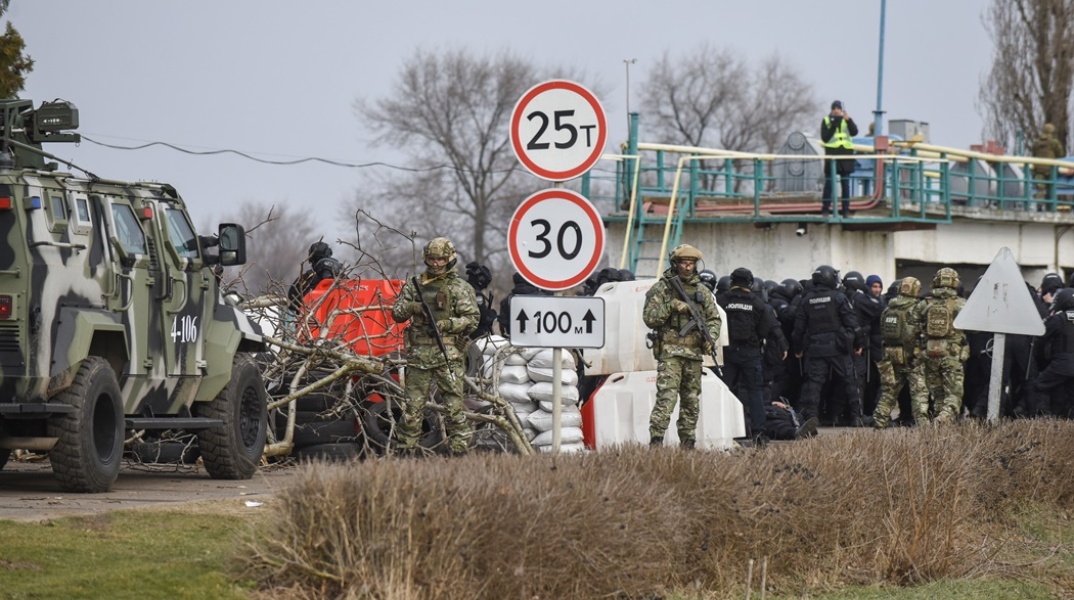 Στιγμιότυπο από άσκηση του ουκρανικού στρατού