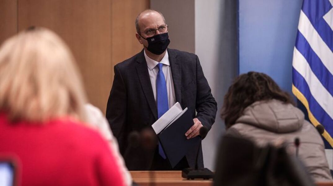 Γιάννης Οικονόμου 