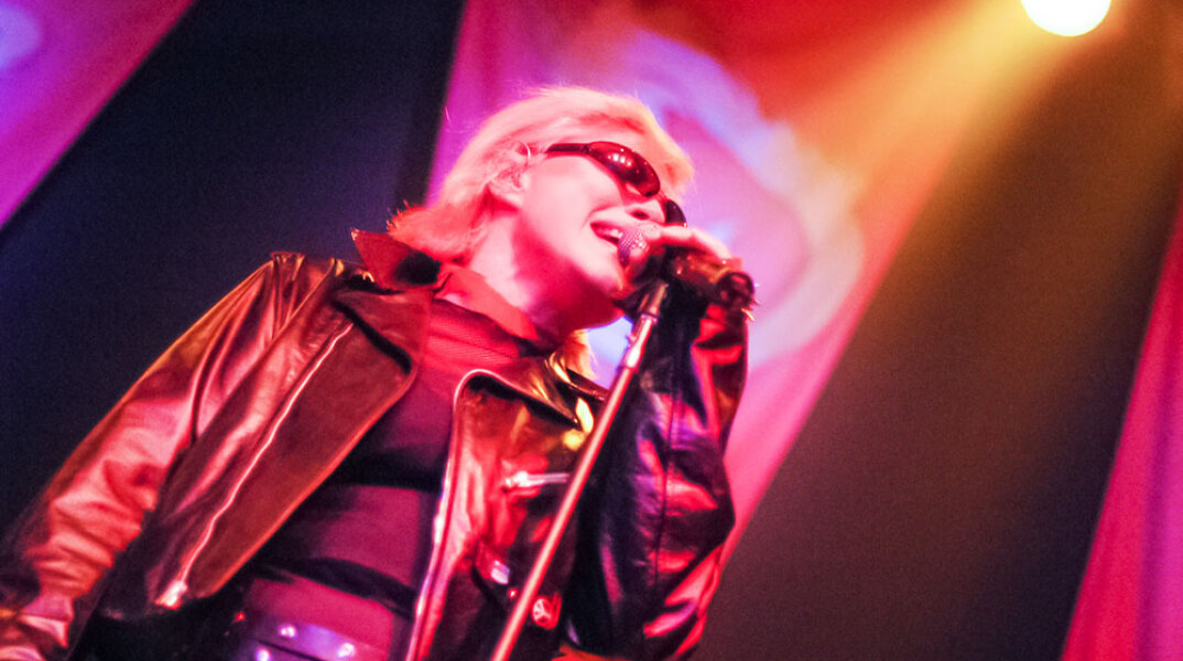 Blondie - Debbie Harry - Στιγμιότυπο από τη συναυλία τους στην Αθήνα το 2003