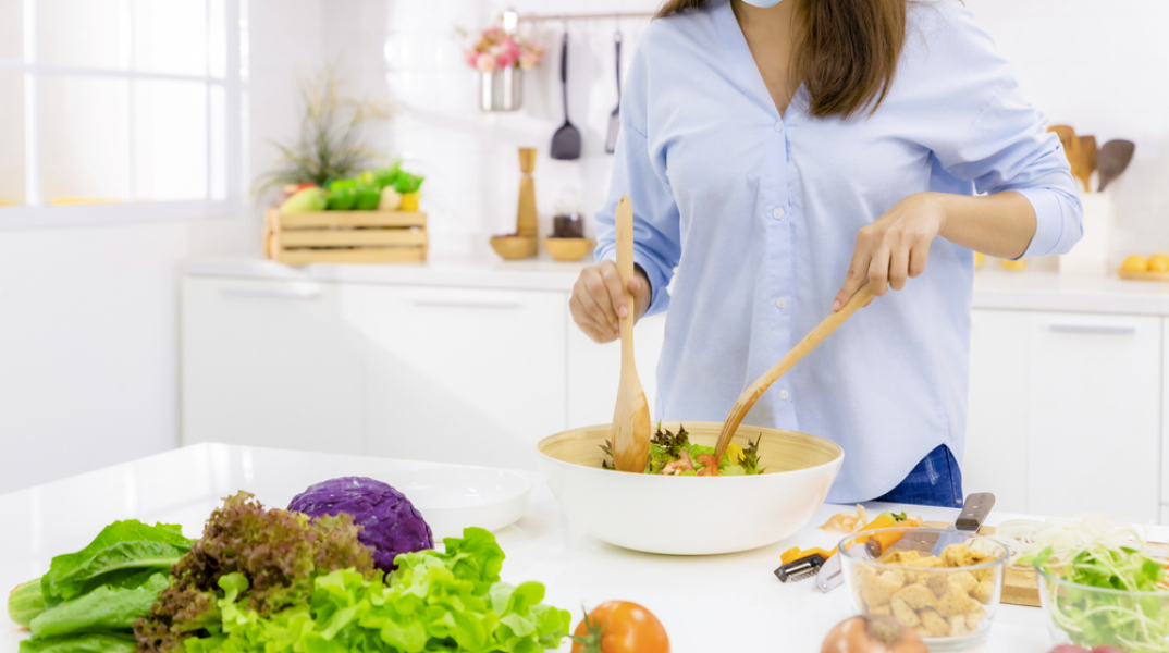 Διατροφή: Η αξία της στη μάχη κατά της COVID-19