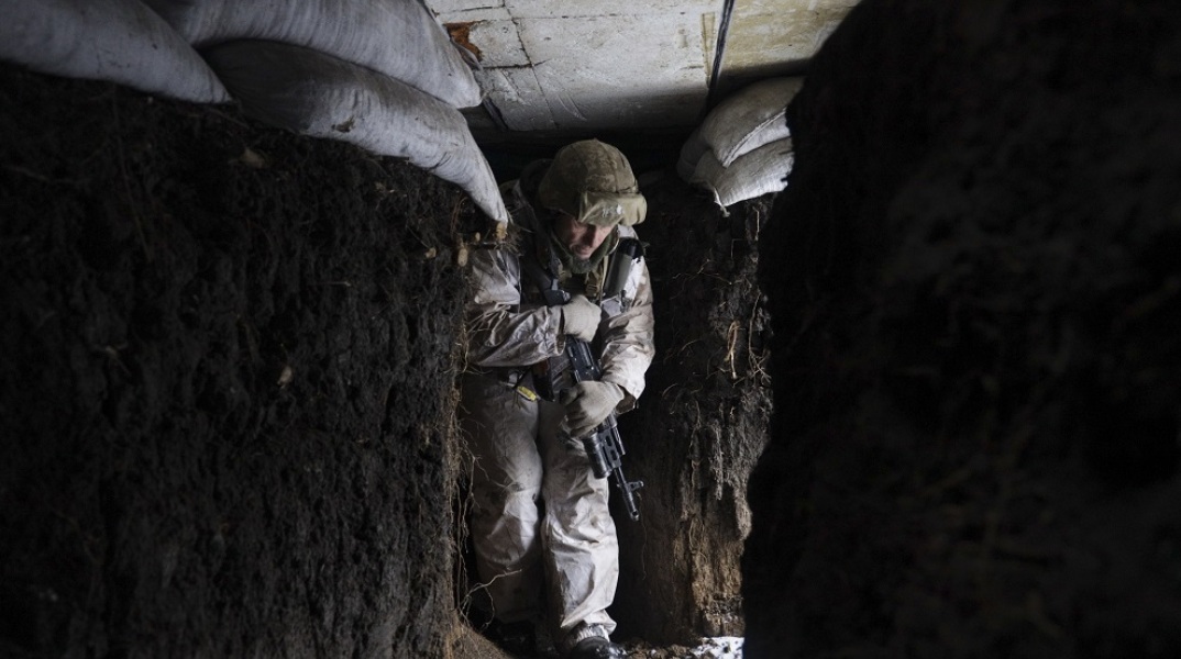 Κρίση στην Ουκρανία: Ισχυρή έκρηξη στο Ντονέτσκ κοντά στο κυβερνητικό κτήριο των αυτονομιστών