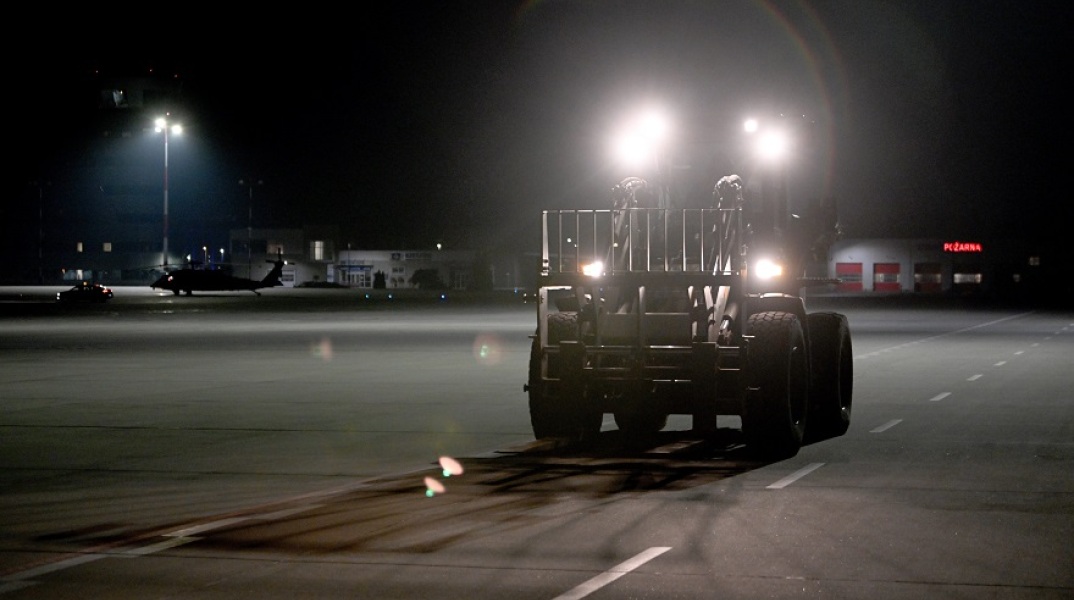 ΗΠΑ: Συνεχίζεται η μεταφορά ρωσικών δυνάμεων προς την Ουκρανία