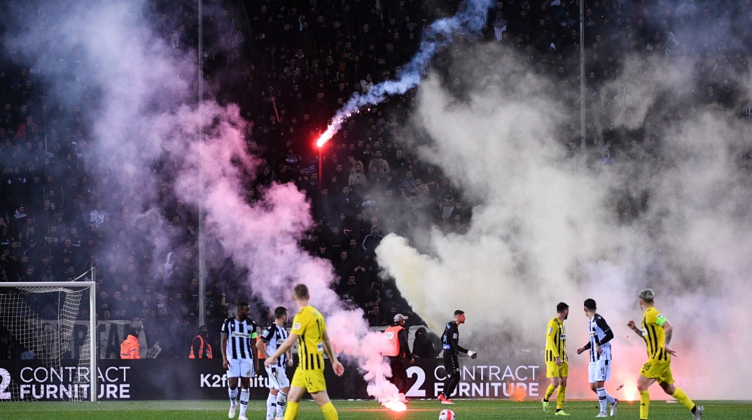 Super League: Όλα τα βλέμματα είναι στραμμένα στο ποδοσφαιρικό ντέρμπι της 24ης αγωνιστικής, ανάμεσα στον Άρη και τον ΠΑΟΚ – Αναλυτικά οι αθλητικές μεταδόσεις της ημέρας.