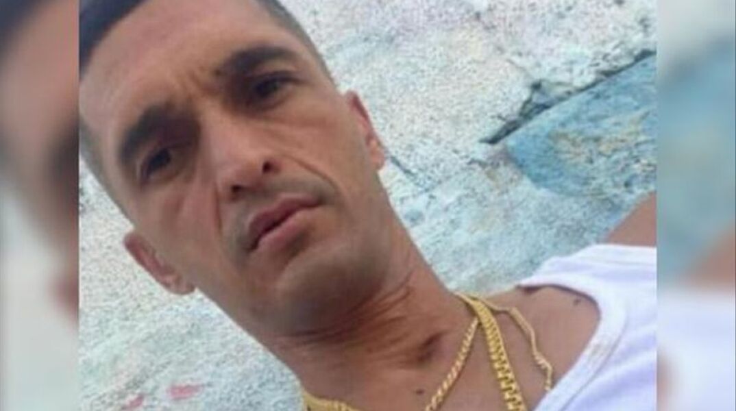 ο 44χρονος Κάρλος Ρεβέτε, γνωστός ως «El Koki», αρχηγός μιας απο τις μεγαλύτερες συμμορίες του Καράκας