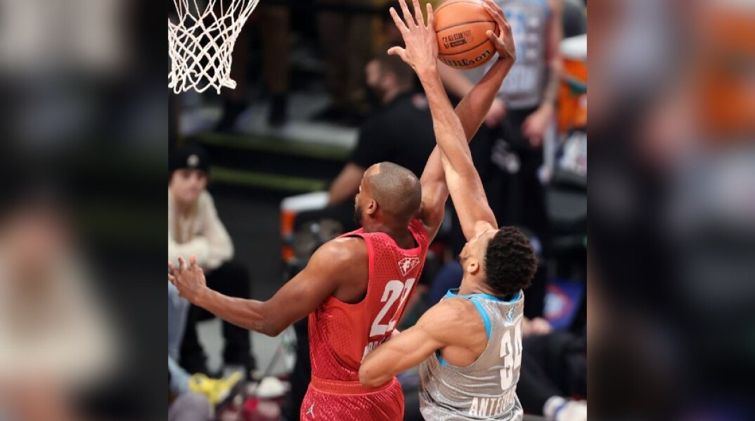 Ο Γιάννης Αντετοκούνμπο ταπώνει τον Κρις Μίντλετον