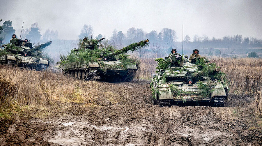 Newsweek: Σε 48 ώρες η στρατιωτική εισβολή της Ρωσίας στην Ουκρανία 