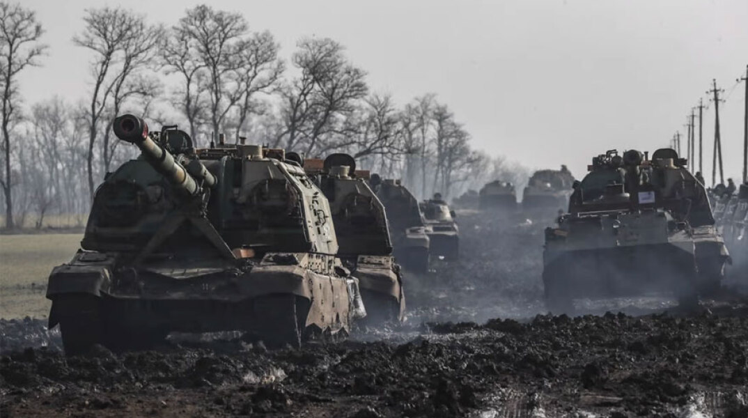 Ρωσικά άρματα μάχης μπορεί να αναπτυχθούν στο Ντόνετσκ στην Ανατολική Ουκρανία