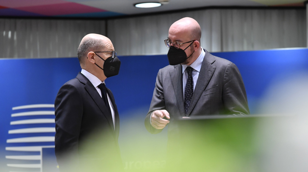 Όλαφ Σολτς και Σαρλ Μισέλ