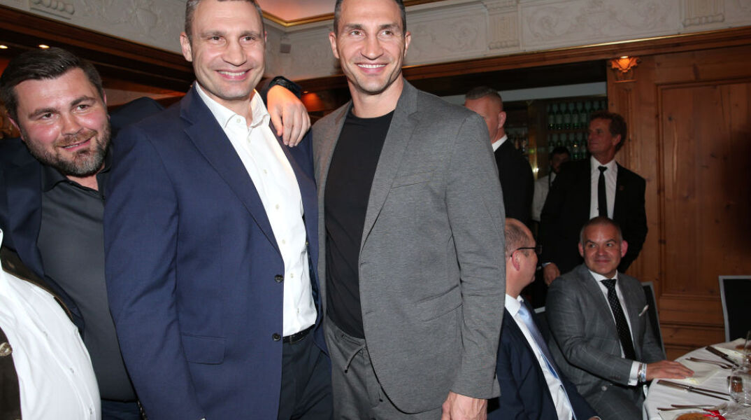 Ουκρανία: Τα αδέρφια Κλίτσκο παίρνουν τα όπλα για την πατρίδα τους