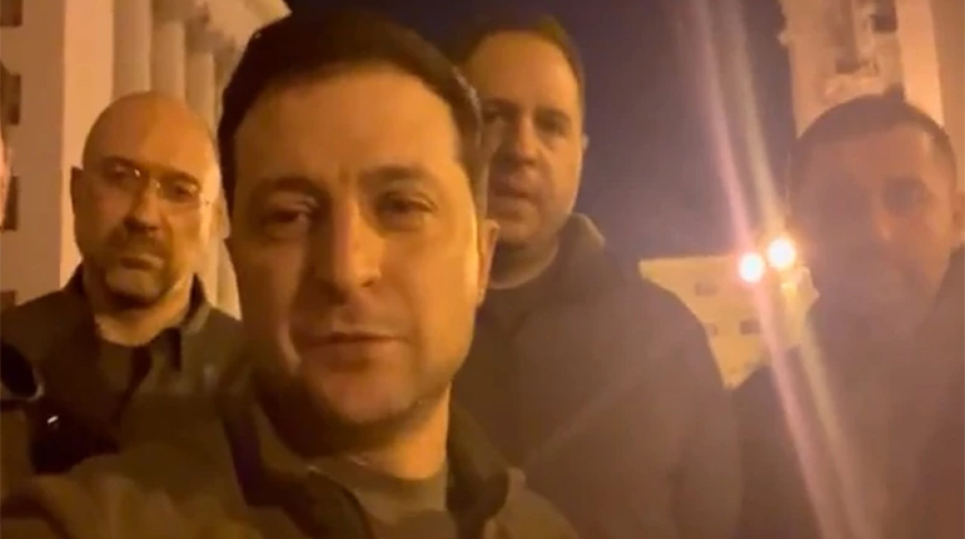 Ο Ζελένκσι είναι στο Κίεβο και στέλνει μήνυμα