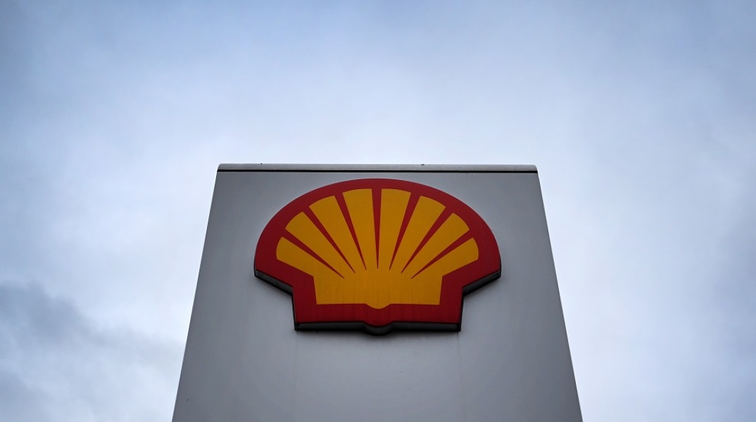 Η Shell θα τερματίσει όλες τις κοινοπραξίες με τη ρωσική εταιρεία φυσικού αερίου Gazprom