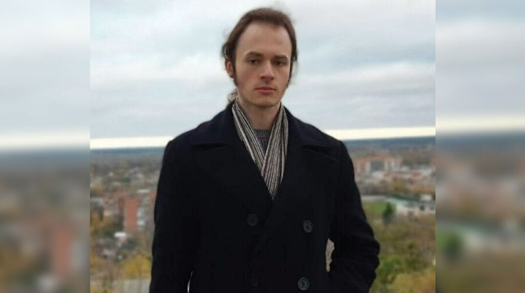 Artem Komar, 23 χρονών. Ουκρανός καλλιτέχνης και μεταφραστής. Σκοτώθηκε στον πόλεμο στο Χάρκοβο.
