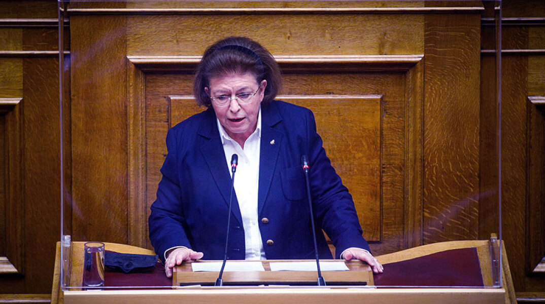 Λίνα Μενδώνη