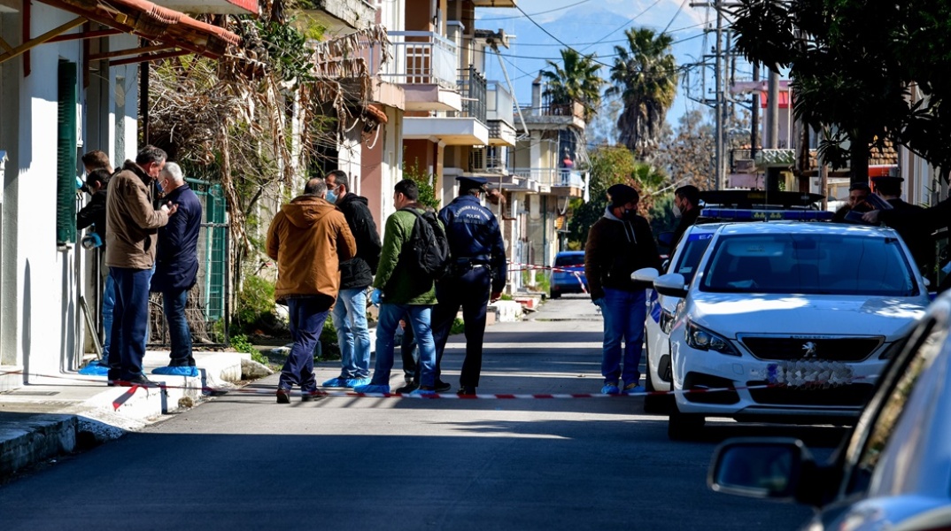 Το σπίτι όπου έγινε ο τετραπλός φόνος στην Ανδραβίδα